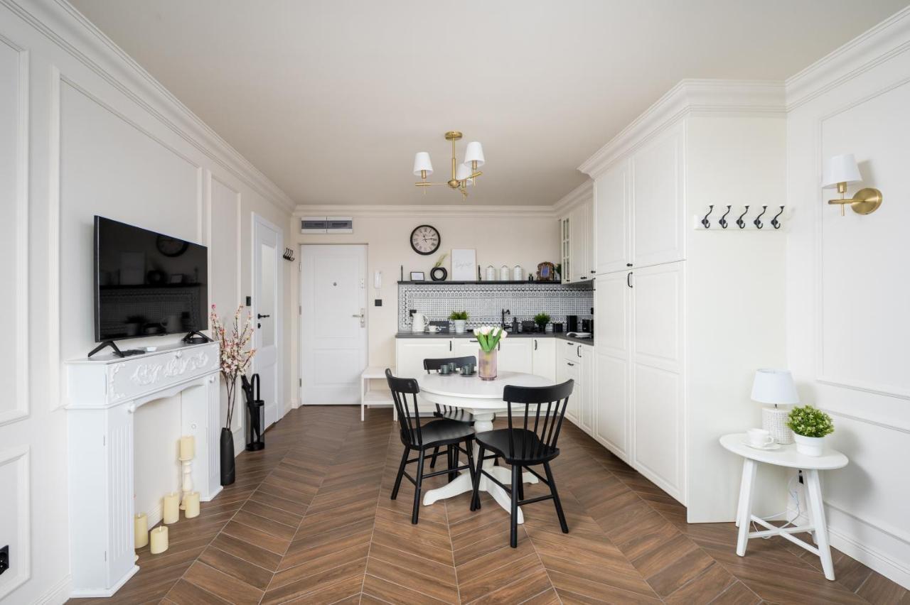 Petit Paris 36 Apartment Warsaw Exterior photo